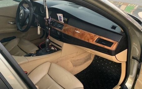 BMW 5 серия, 2004 год, 1 150 000 рублей, 7 фотография