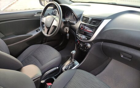 Hyundai Solaris II рестайлинг, 2014 год, 949 000 рублей, 7 фотография