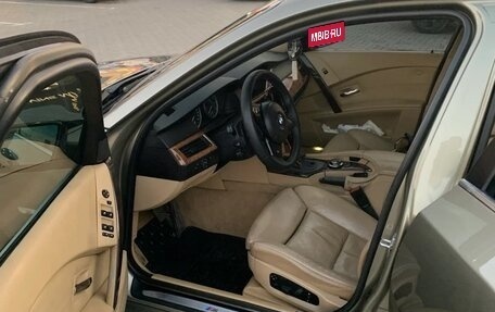 BMW 5 серия, 2004 год, 1 150 000 рублей, 5 фотография