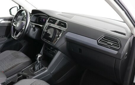 Volkswagen Tiguan II, 2021 год, 2 549 000 рублей, 10 фотография