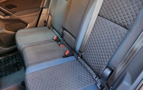 Volkswagen Tiguan II, 2019 год, 2 450 000 рублей, 10 фотография