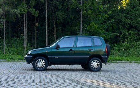 Chevrolet Niva I рестайлинг, 2003 год, 320 000 рублей, 5 фотография