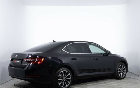 Skoda Superb III рестайлинг, 2017 год, 2 050 000 рублей, 5 фотография