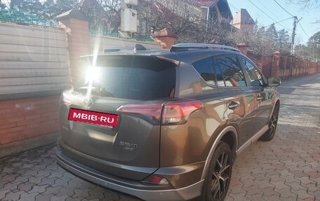 Toyota RAV4, 2016 год, 2 650 000 рублей, 4 фотография