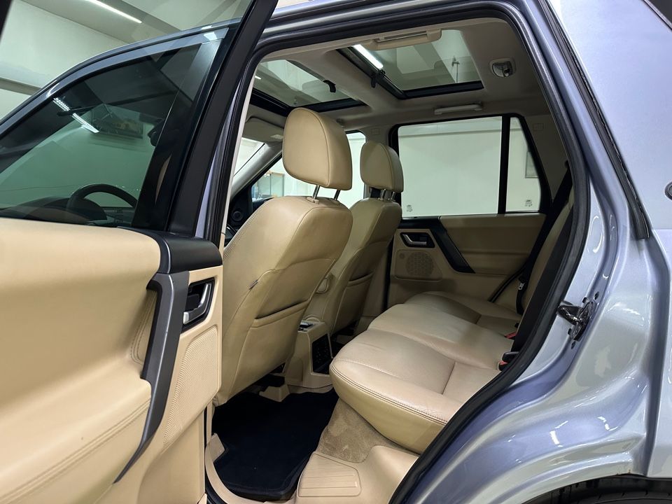 Land Rover Freelander, 2008 год, 989 000 рублей, 21 фотография