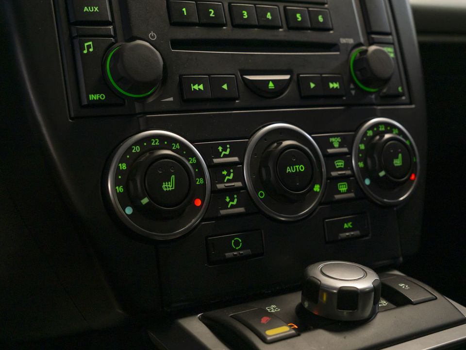 Land Rover Freelander, 2010 год, 1 149 000 рублей, 12 фотография