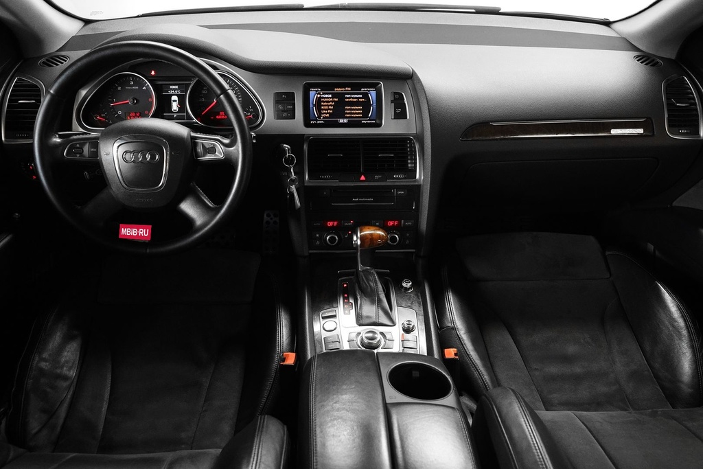 Audi Q7, 2010 год, 1 399 000 рублей, 9 фотография