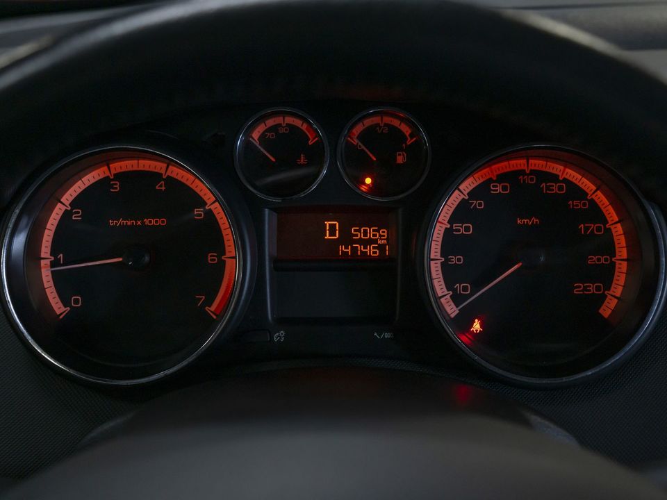 Peugeot 308, 2012 год, 649 000 рублей, 12 фотография
