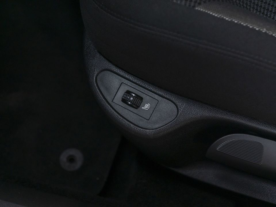 Peugeot 308, 2012 год, 649 000 рублей, 9 фотография