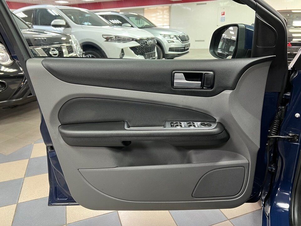 Ford Focus, 2011 год, 699 000 рублей, 18 фотография