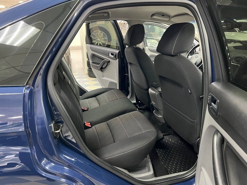 Ford Focus, 2011 год, 699 000 рублей, 16 фотография