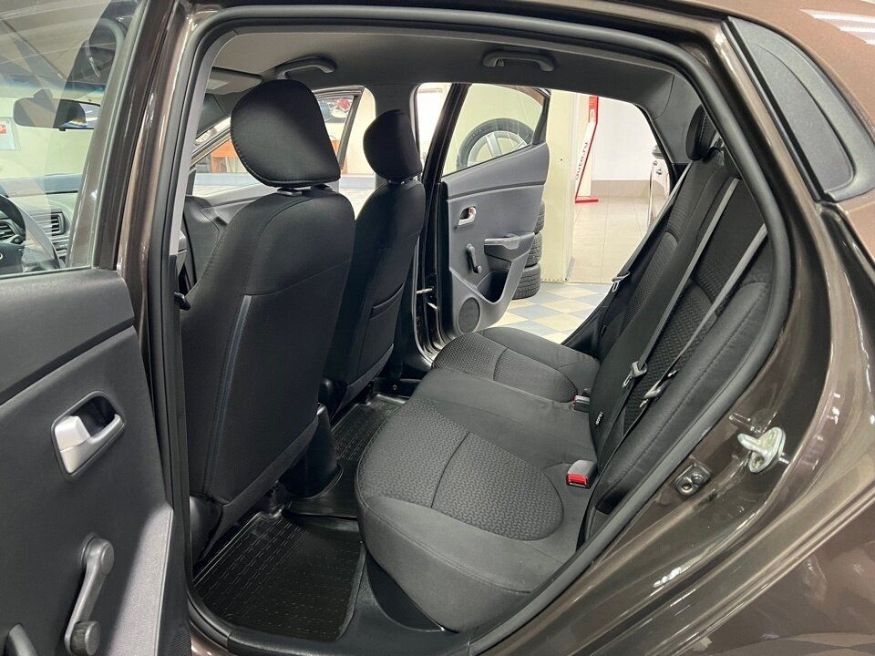 KIA Rio, 2015 год, 749 000 рублей, 12 фотография