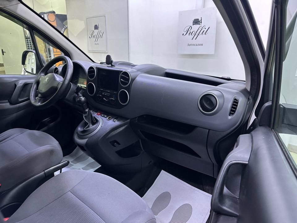 Peugeot Partner, 2014 год, 899 000 рублей, 11 фотография