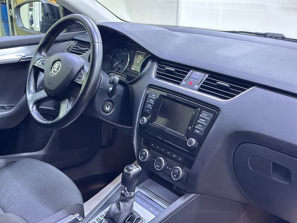 Skoda Octavia, 2014 год, 1 099 000 рублей, 14 фотография