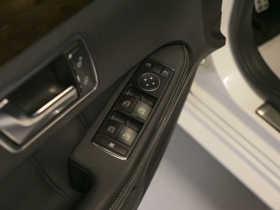 Mercedes-Benz E-Класс, 2012 год, 1 549 000 рублей, 7 фотография