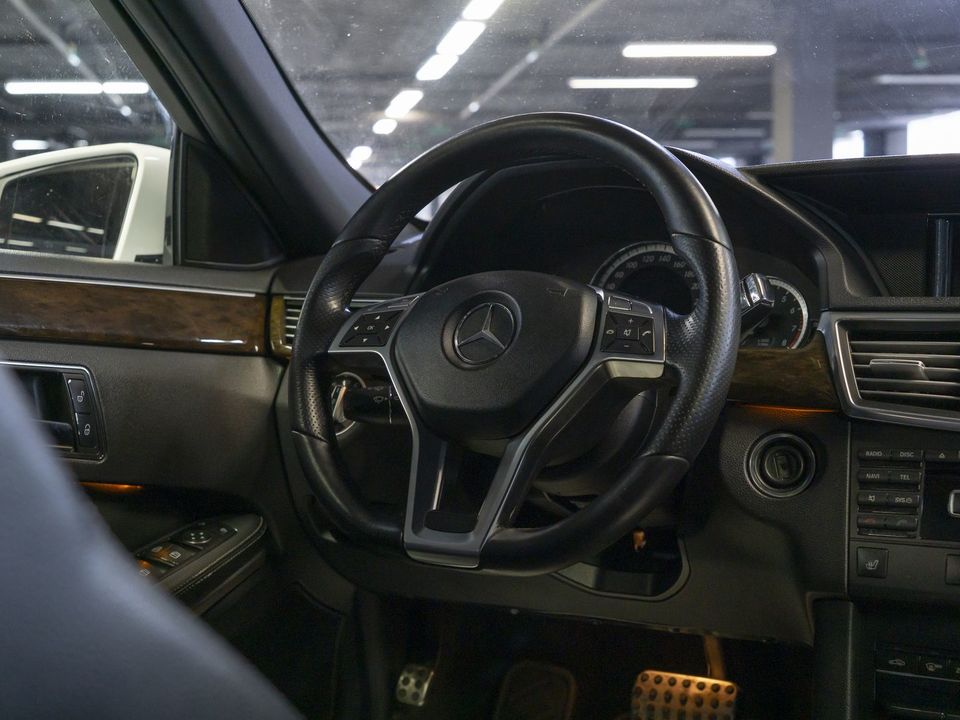 Mercedes-Benz E-Класс, 2012 год, 1 549 000 рублей, 10 фотография