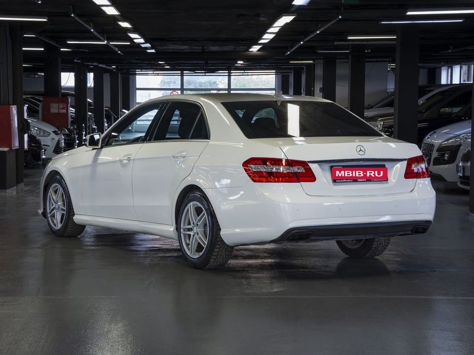 Mercedes-Benz E-Класс, 2012 год, 1 549 000 рублей, 4 фотография