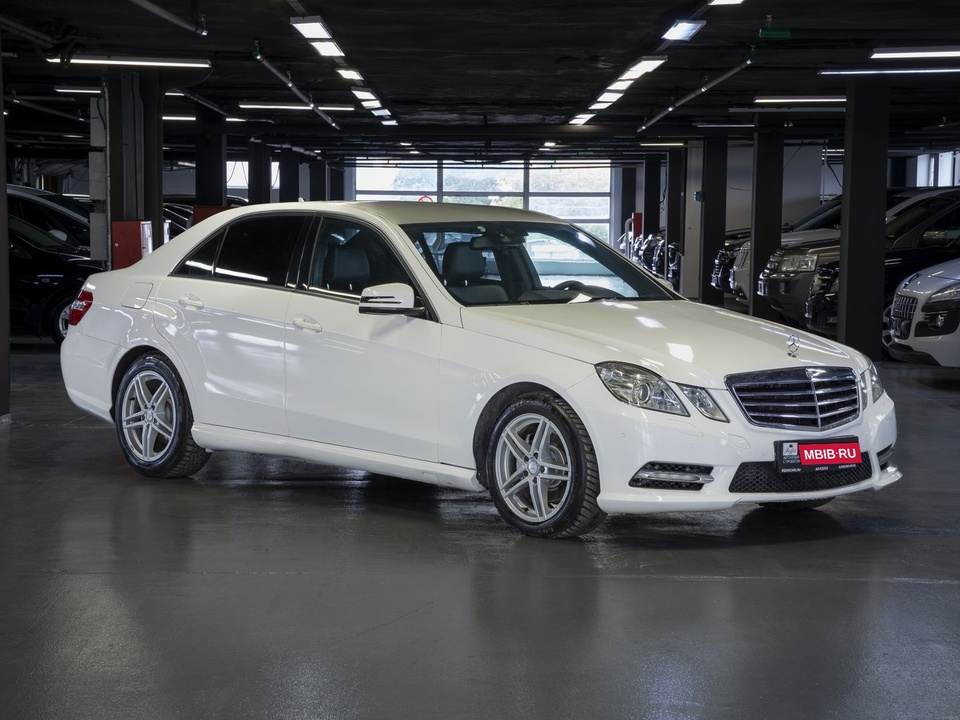 Mercedes-Benz E-Класс, 2012 год, 1 549 000 рублей, 3 фотография