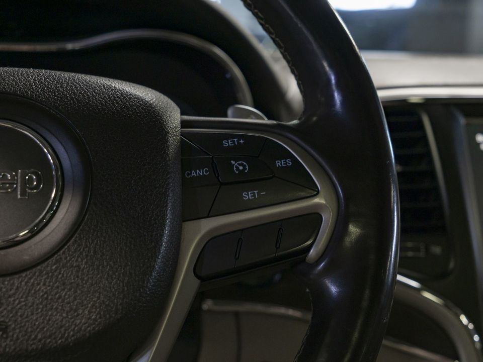 Jeep Grand Cherokee, 2013 год, 1 649 000 рублей, 16 фотография