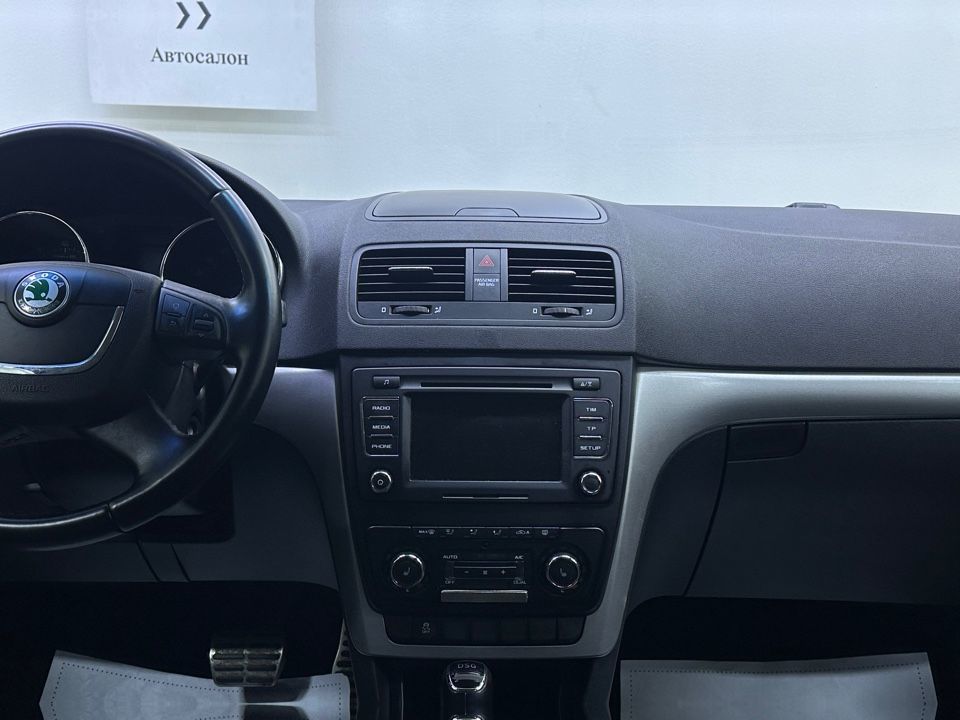 Skoda Yeti, 2013 год, 899 000 рублей, 12 фотография