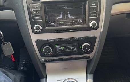 Skoda Octavia, 2011 год, 880 000 рублей, 12 фотография