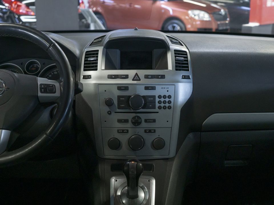 Opel Zafira, 2014 год, 749 000 рублей, 16 фотография