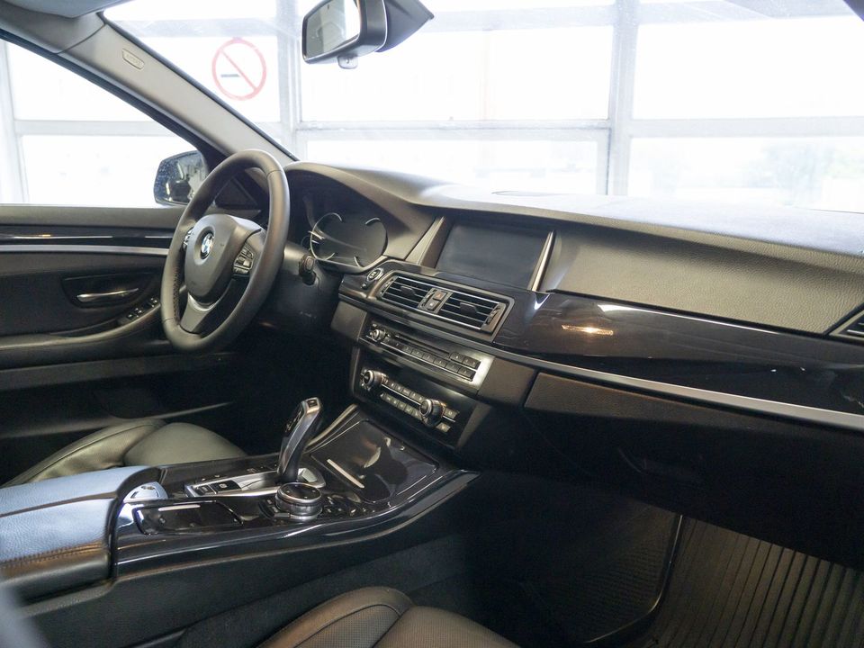 BMW 5 серия, 2013 год, 2 199 000 рублей, 13 фотография
