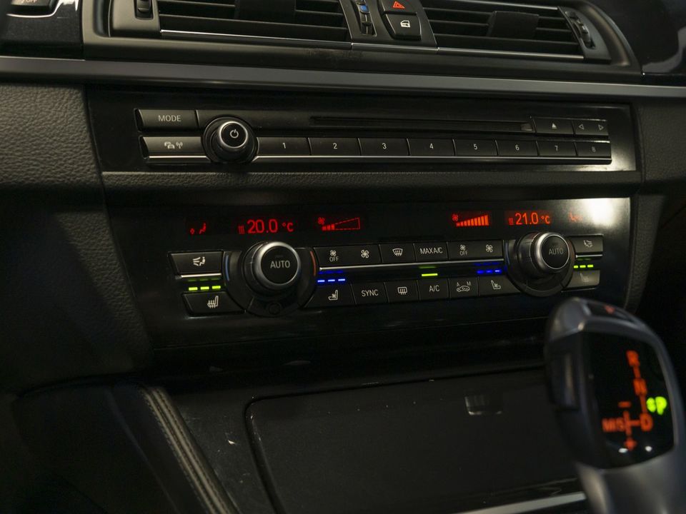 BMW 5 серия, 2013 год, 2 199 000 рублей, 23 фотография
