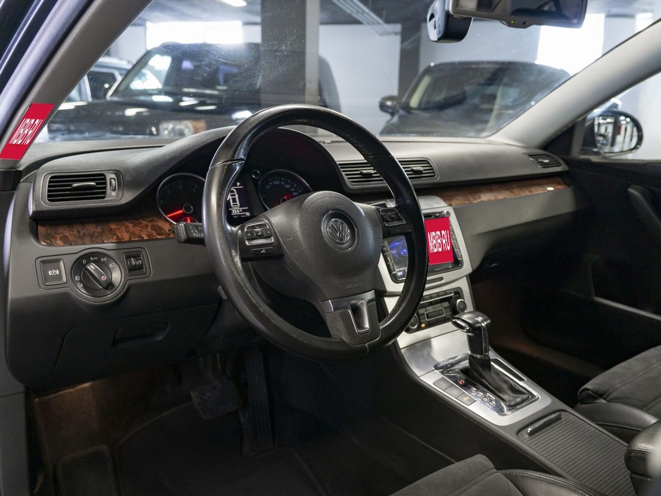 Volkswagen Passat, 2010 год, 799 000 рублей, 7 фотография