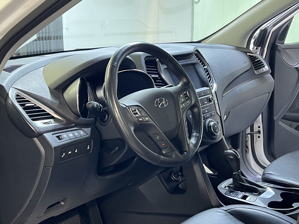 Hyundai Santa Fe, 2016 год, 1 899 000 рублей, 14 фотография