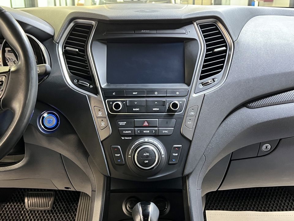 Hyundai Santa Fe, 2016 год, 1 899 000 рублей, 18 фотография