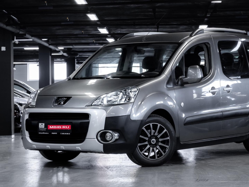 Peugeot Partner, 2011 год, 749 000 рублей, 5 фотография