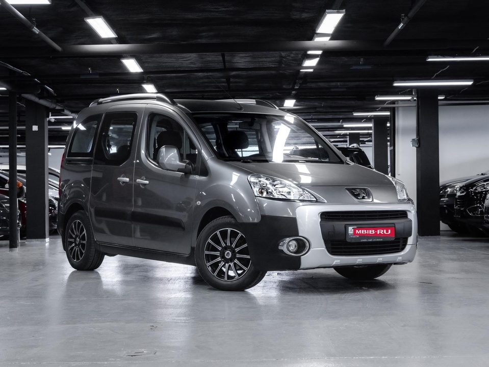 Peugeot Partner, 2011 год, 749 000 рублей, 3 фотография