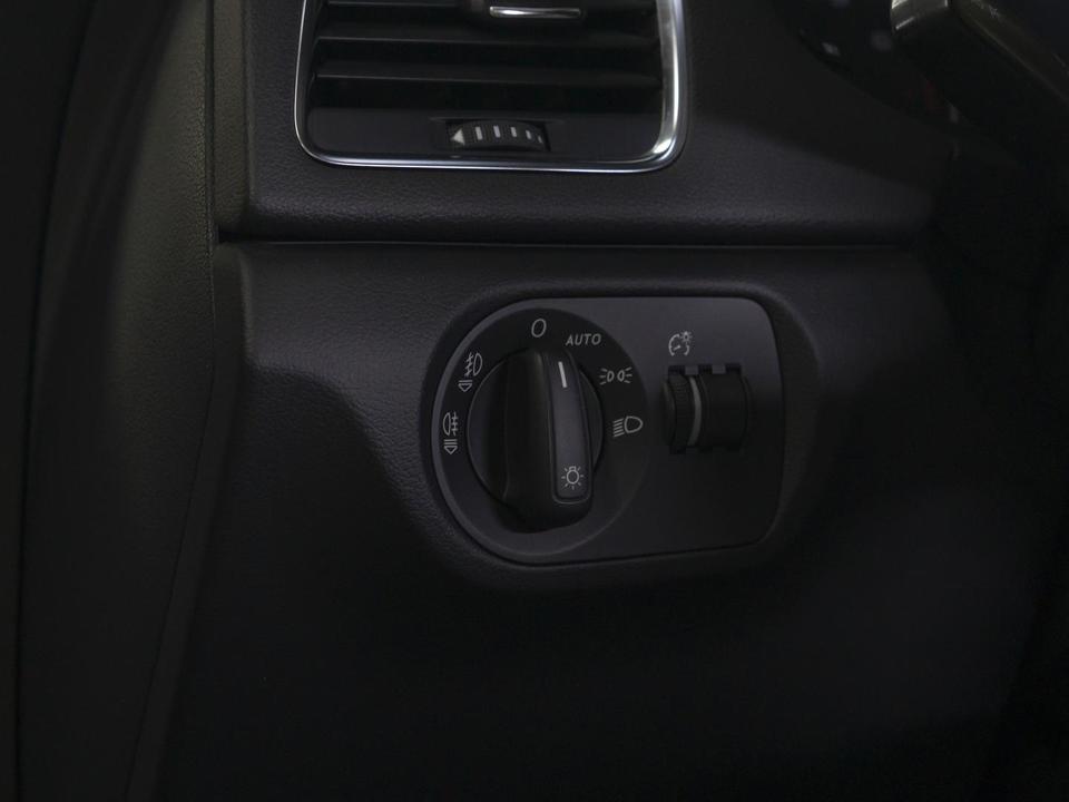 Audi Q3, 2013 год, 1 149 000 рублей, 13 фотография