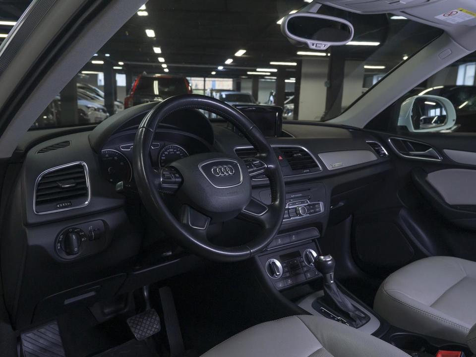 Audi Q3, 2013 год, 1 149 000 рублей, 12 фотография