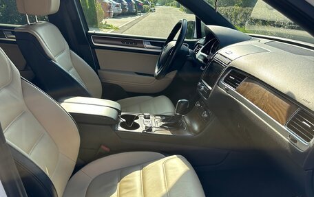 Volkswagen Touareg III, 2016 год, 3 800 000 рублей, 10 фотография