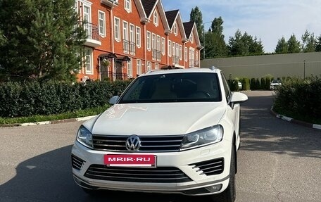 Volkswagen Touareg III, 2016 год, 3 800 000 рублей, 4 фотография