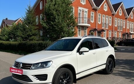 Volkswagen Touareg III, 2016 год, 3 800 000 рублей, 3 фотография