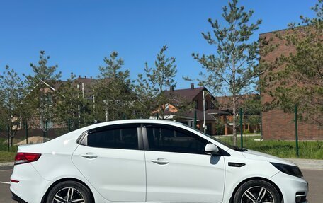 KIA Rio III рестайлинг, 2016 год, 940 000 рублей, 4 фотография