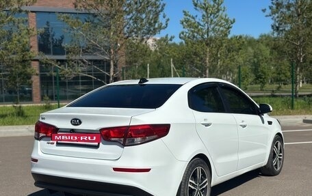KIA Rio III рестайлинг, 2016 год, 940 000 рублей, 5 фотография