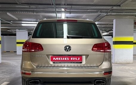 Volkswagen Touareg III, 2015 год, 2 999 999 рублей, 5 фотография