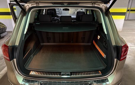 Volkswagen Touareg III, 2015 год, 2 999 999 рублей, 18 фотография