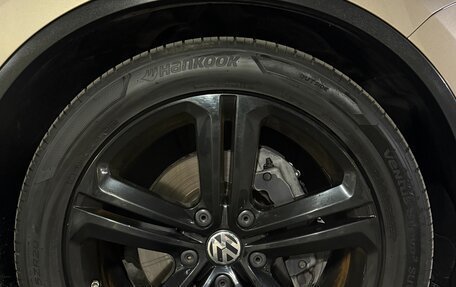 Volkswagen Touareg III, 2015 год, 2 999 999 рублей, 20 фотография