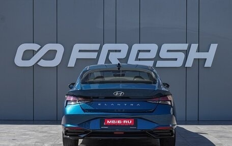 Hyundai Elantra, 2022 год, 1 890 000 рублей, 4 фотография