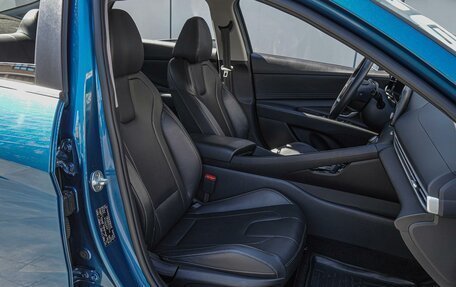 Hyundai Elantra, 2022 год, 1 890 000 рублей, 8 фотография