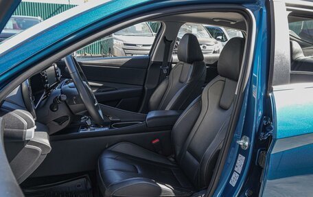 Hyundai Elantra, 2022 год, 1 890 000 рублей, 10 фотография