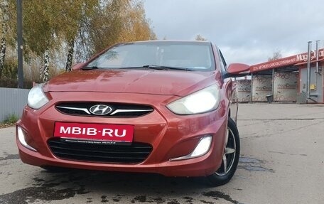Hyundai Solaris II рестайлинг, 2011 год, 750 000 рублей, 9 фотография