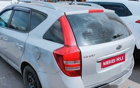 KIA cee'd I рестайлинг, 2010 год, 430 000 рублей, 7 фотография