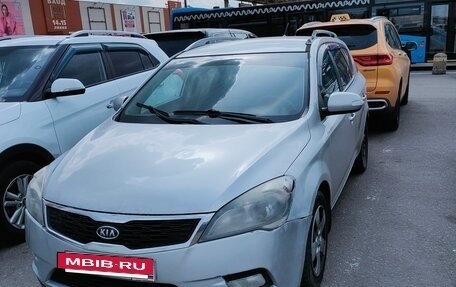 KIA cee'd I рестайлинг, 2010 год, 430 000 рублей, 2 фотография