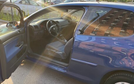 Volkswagen Golf V, 2005 год, 339 999 рублей, 8 фотография